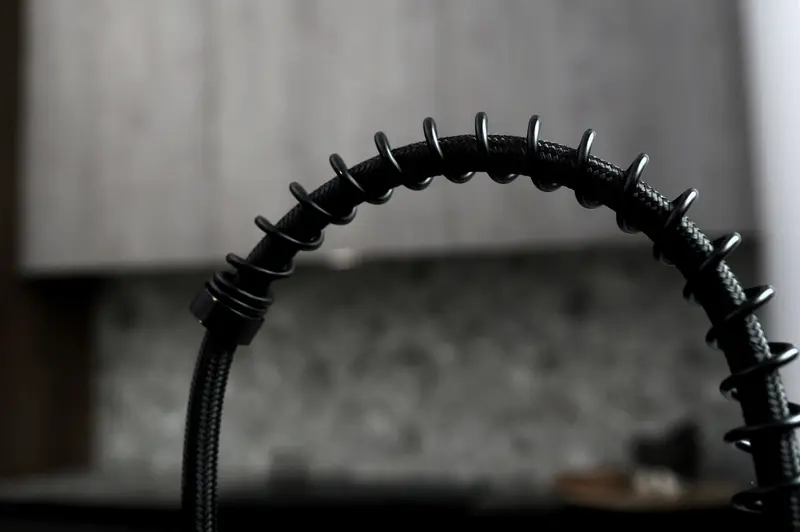 Ąžuolo ir betono virtuvė, Utena — 11 nuotrauka — Vilko Baldai